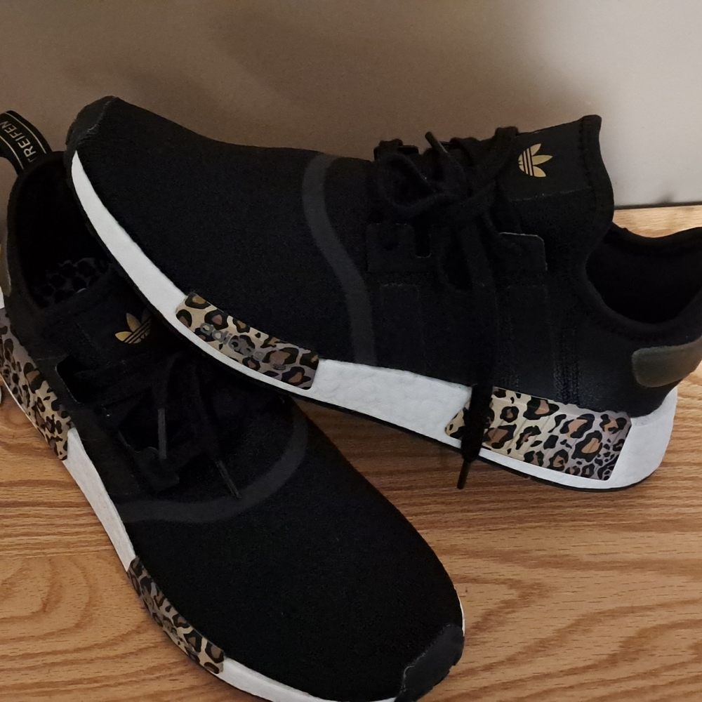 Womens addidas size 11